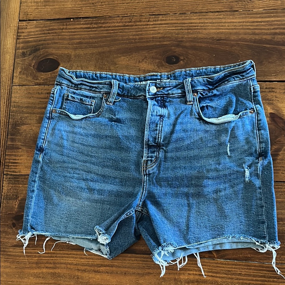 EUC Old Navy OG High Waisted Cutoffs - size 18